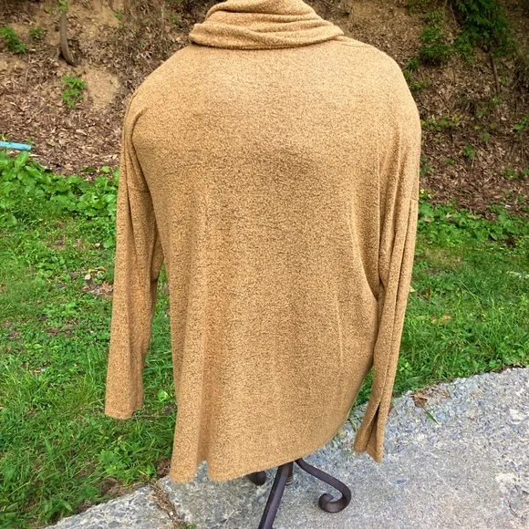 Vanilla Bay Boutique Tunic - Picture 4 of 6